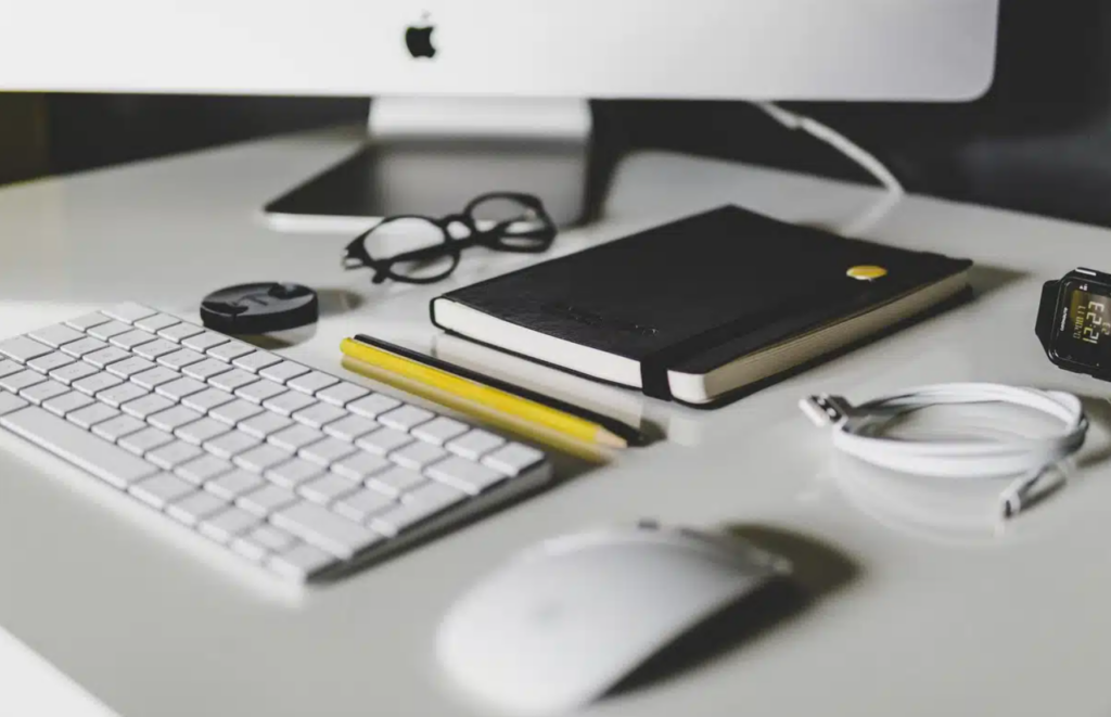 Die Steuerklasse 4 in Deutschland - Für wen ist sie relevant und welche Bedingungen bietet sie für die Steuererklärung?